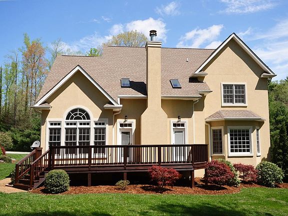 4th image of 60 Fernbrook Way