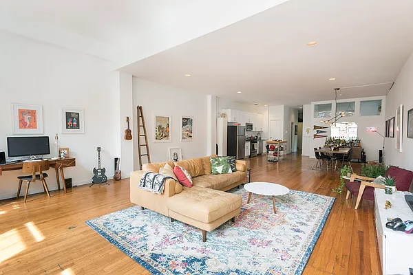 Rented by Douglas Elliman | media 14