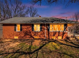 25641 Glenbrook Blvd, Euclid, OH 44117