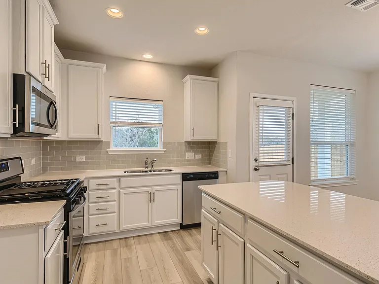 11200 El Capitan Dr — Photo 11