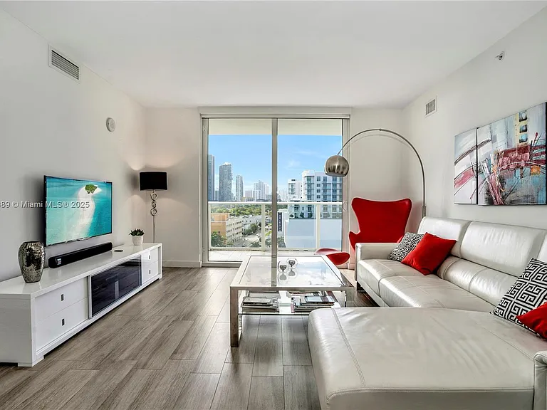 4250 Biscayne Blvd #1116 — Photo 12