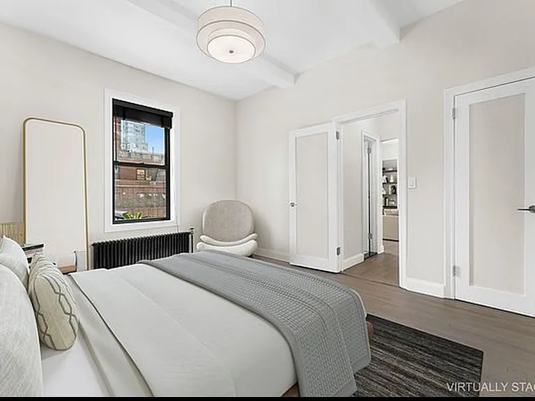 321 E 54th St #Penthouse B — Photo 4