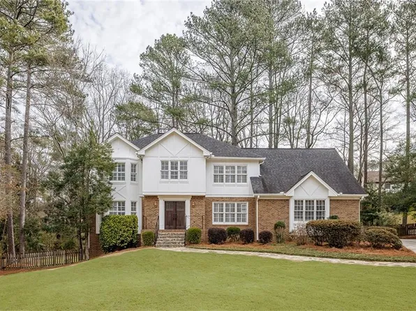2395 Kimbrough Ct, Sandy Springs, GA 30350