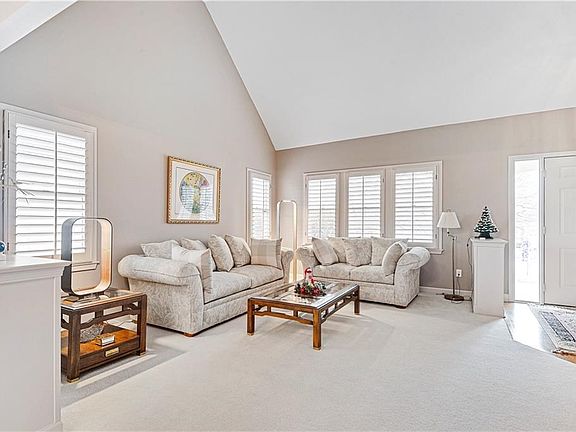 5th image of 16980 E Heather Ln