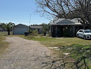 1st image of 349 Yorktown Blvd