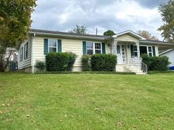1015 Kay St, Harrison, AR 72601