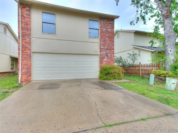 12923 E 28th Pl, Tulsa, OK 74134