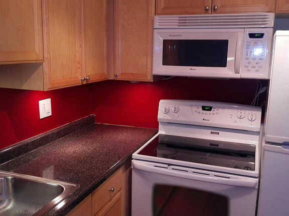 5th image of 522 E Spruce Dr