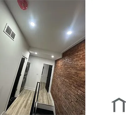 5545 Boyer St #B — Photo 8