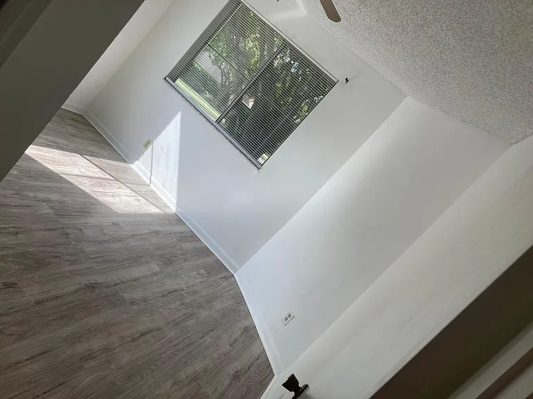9777 Westview Dr #1121 — Photo 8