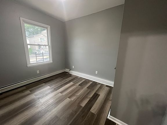 2nd image of 39 N 3rd St #1L