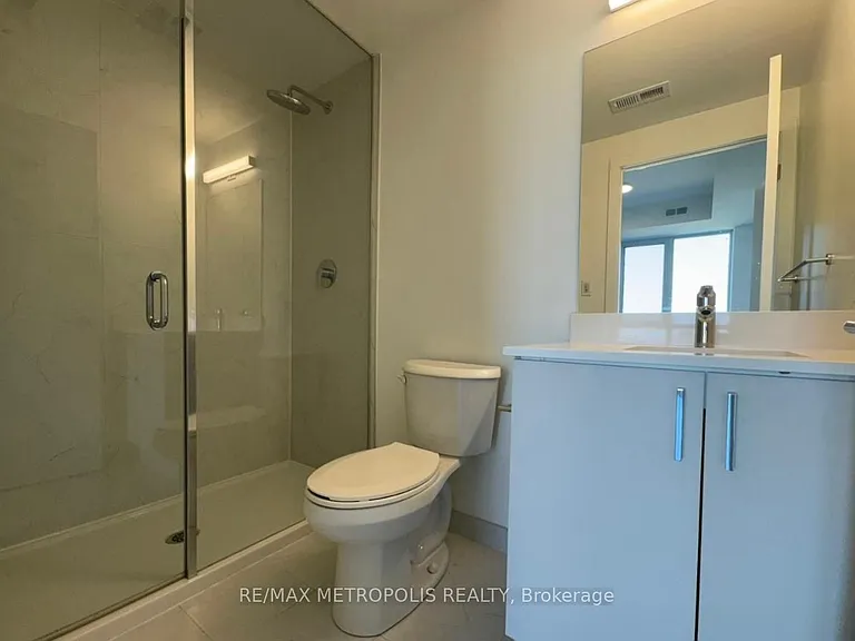1005 Dundas St E #237 — Photo 11
