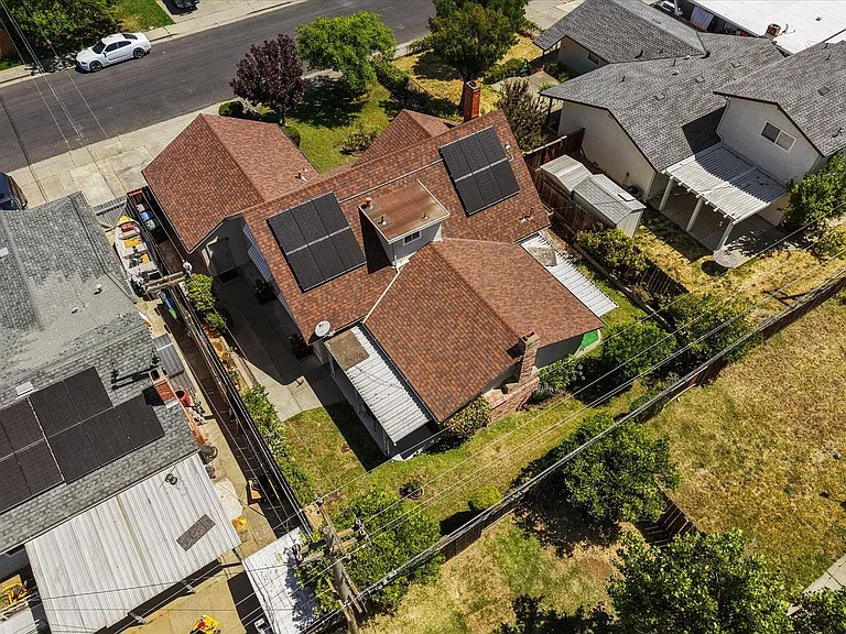 513 San Remo St — Photo 11