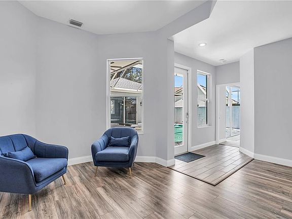 3rd image of 14831 Blackbird Ln