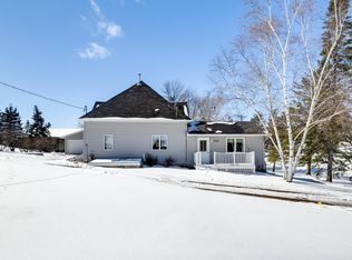 530 Hartmann Dr, Waconia, MN 55387