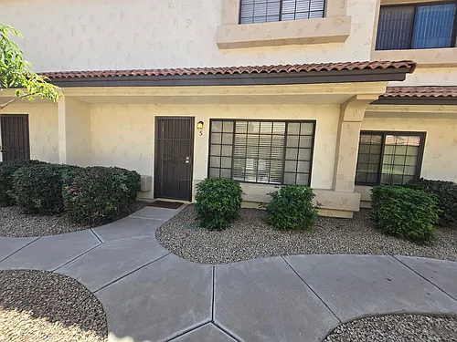 2955 N Oregon St #5 Photo 1