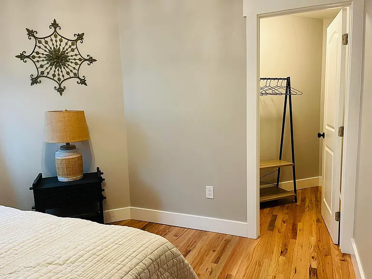 8500 Sandy Hook Dr — Photo 15
