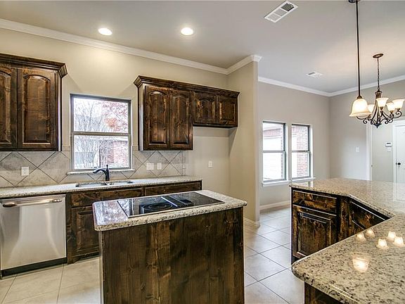 4th image of 2603 Pennington Dr