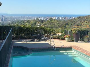 9496 Rembert Ln, Beverly Hills, CA 90210