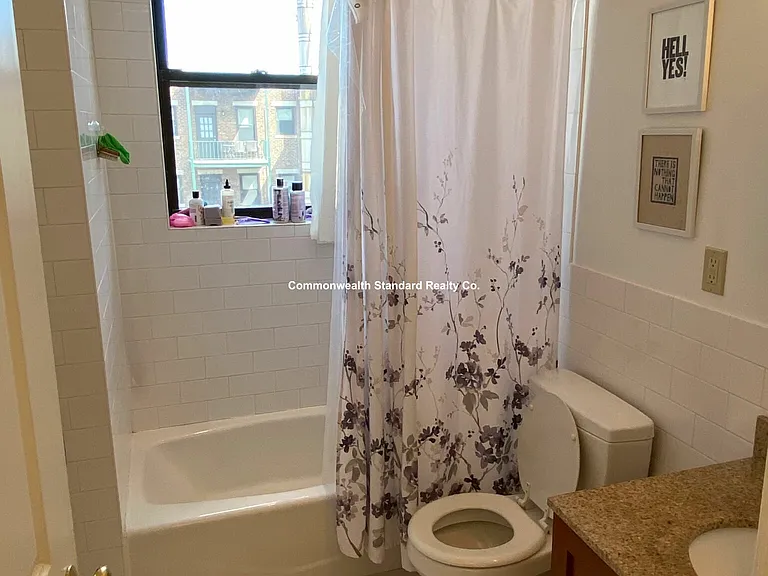 76 Quint Ave #1O — Photo 14