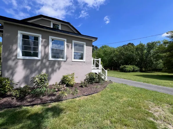 166 School House Rd, Egg Harbor Township, NJ 08234