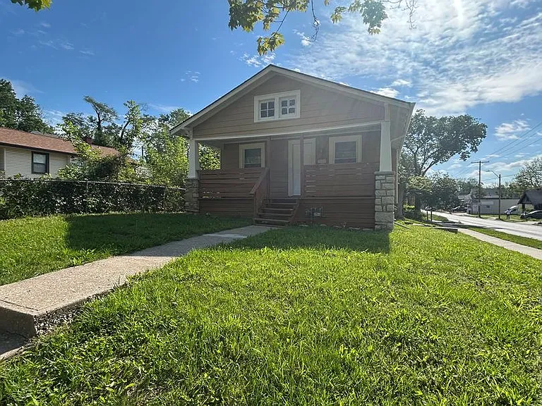 5045 Bellefontaine Ave — Photo 1