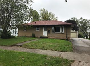 212 E High St, Marshalltown, IA 50158