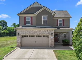6560 Desmond Ave, Murfreesboro, TN 37128