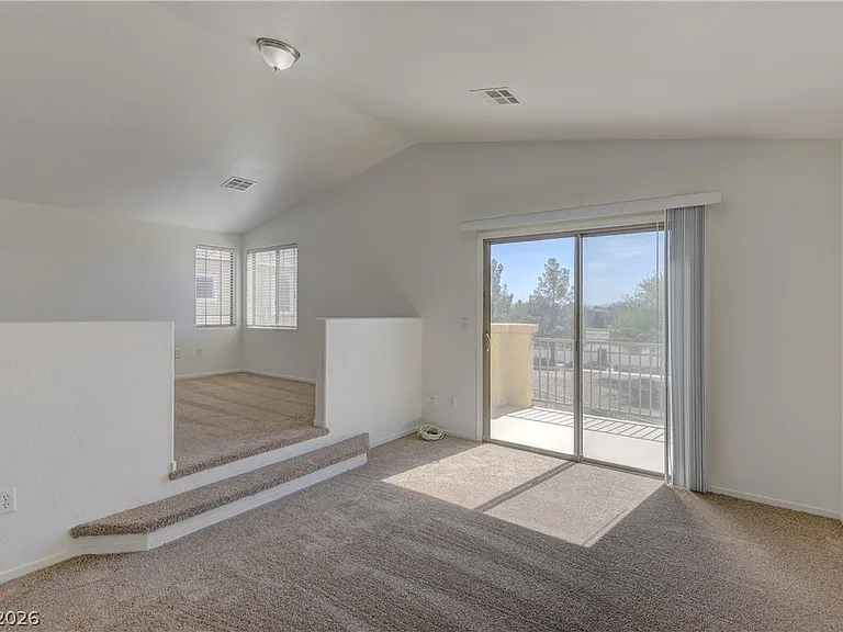 5536 Overlook Valley St — Photo 11