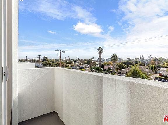 5th image of 11908 Exposition Blvd #1/4