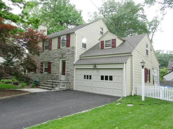 87 Lafayette St, Piscataway Twp., NJ 08854