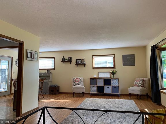 4th image of 2509 Blomquist Ave