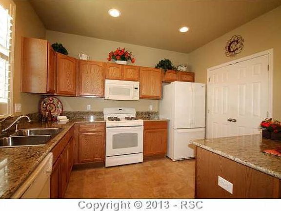 5th image of 7914 Silver Birch Dr