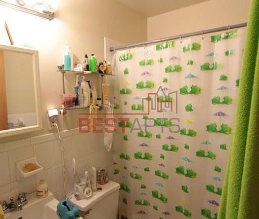4th image of 1551 York Ave APT 2N