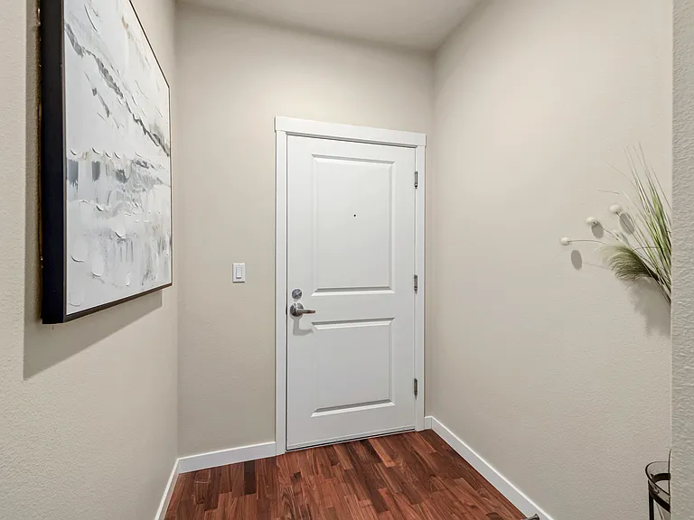 16141 Cleveland St #203 — Photo 16