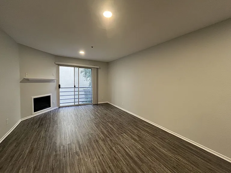 4378 Sepulveda Blvd — Photo 12