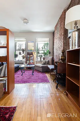 Rented by (Legacy) Elegran | media 11