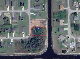 889 Yellowbird Dr, Fort Myers, FL 33913