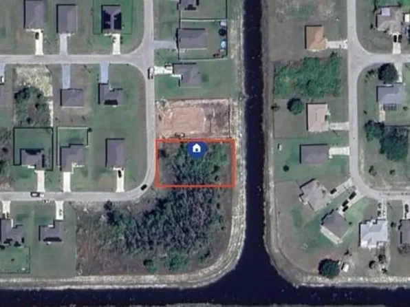 889 Yellowbird DR, FORT MYERS, FL 33913