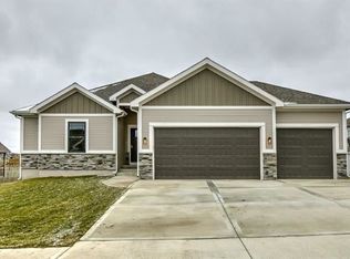 401 Chisam Rd, Kearney, MO 64060