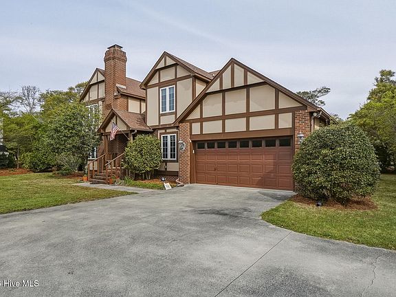 2nd image of 105 Laurel Court