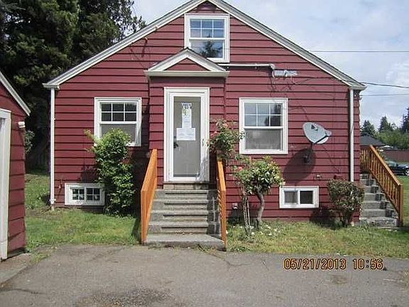 2nd image of 16049 Des Moines Memorial Dr S