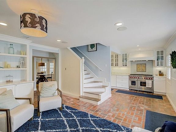 5th image of 2128 Miramar Dr