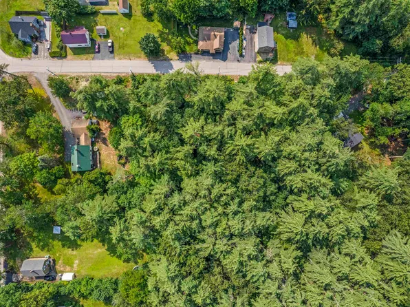 . Beatte Road, Rollinsford, NH 03869