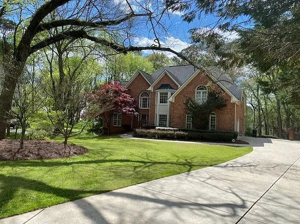 21 Sherman Ln, Cartersville, GA 30121