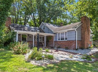 5207 Clifton Terrace Rd, Godfrey, IL 62035