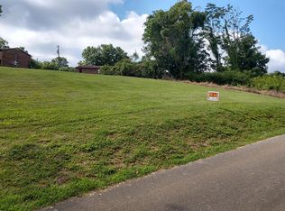 262 Joyce Ct, Ballwin, MO 63021