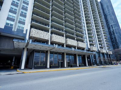 400 E Randolph St APT 906, Chicago, IL, 60601