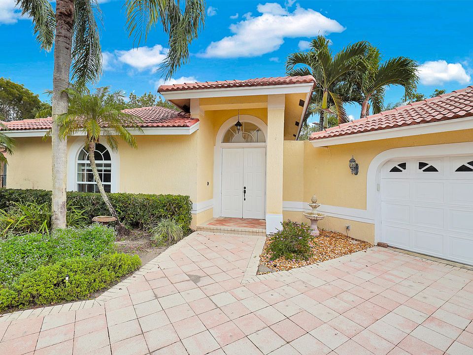 1st image of 5850 NW 72nd Ct