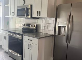 52 Dustin St #1, Worcester, MA 01604